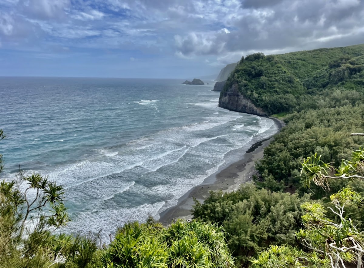 Pololu Valley Lookout & Trail — Kohala Coast, Big Island, Hawaii