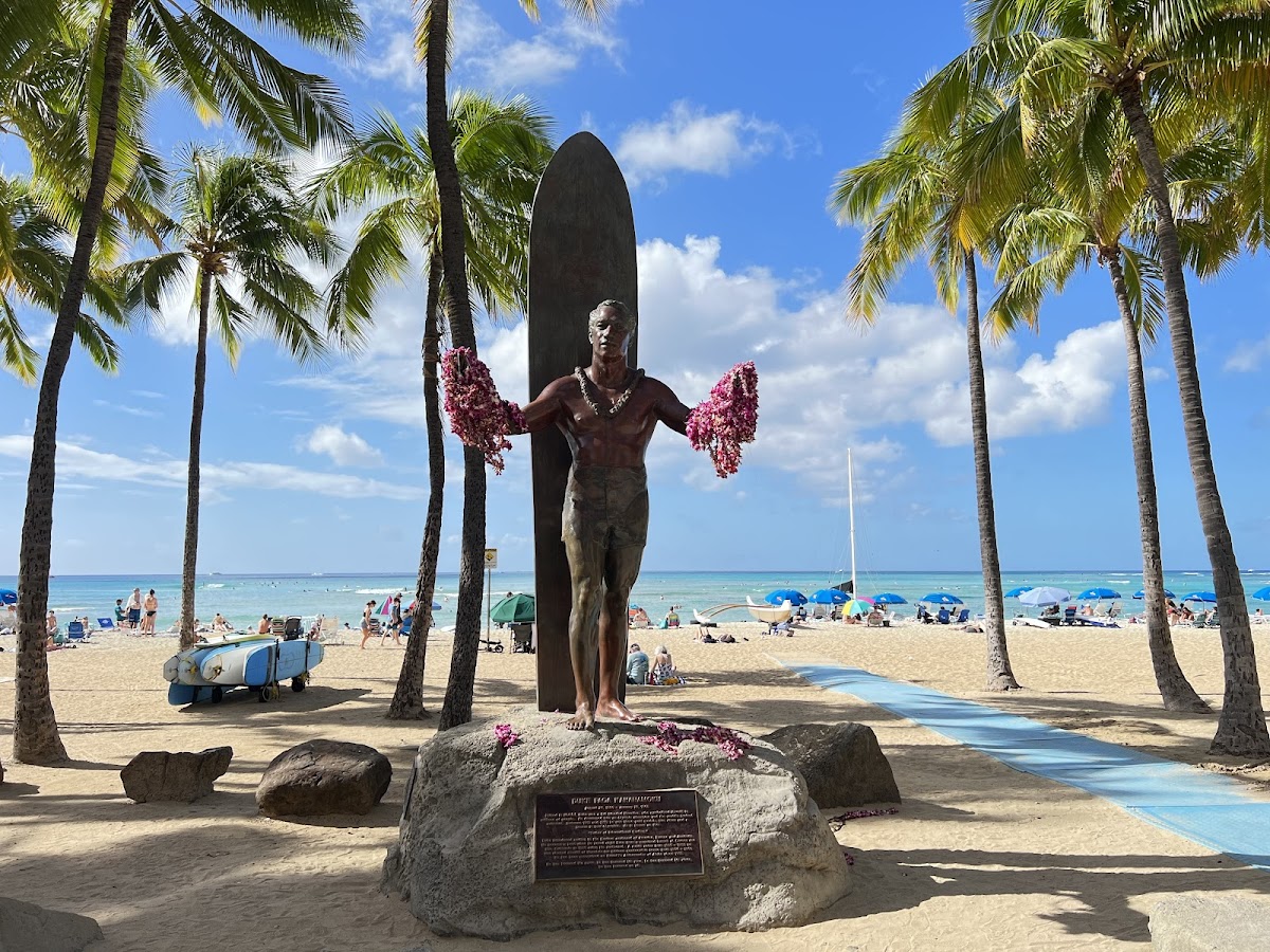Duke Kahanamoku Statue — Waikiki, Oahu, Hawaii