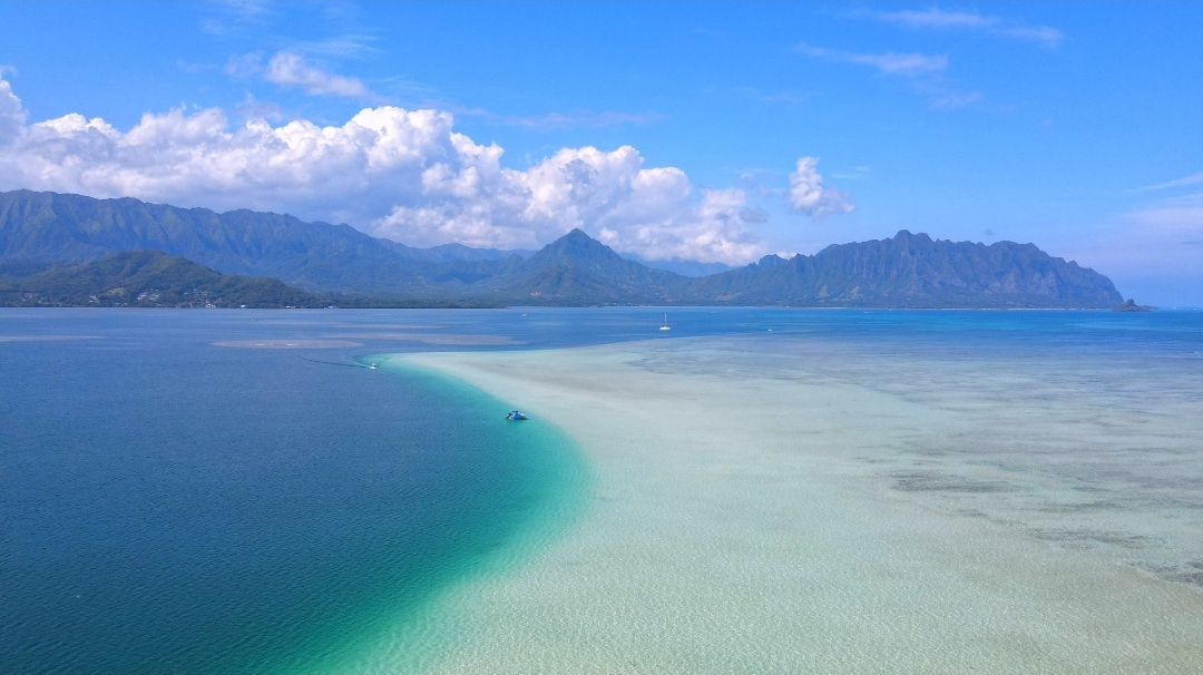 Kaneohe Sandbar (Ahu O Laka)