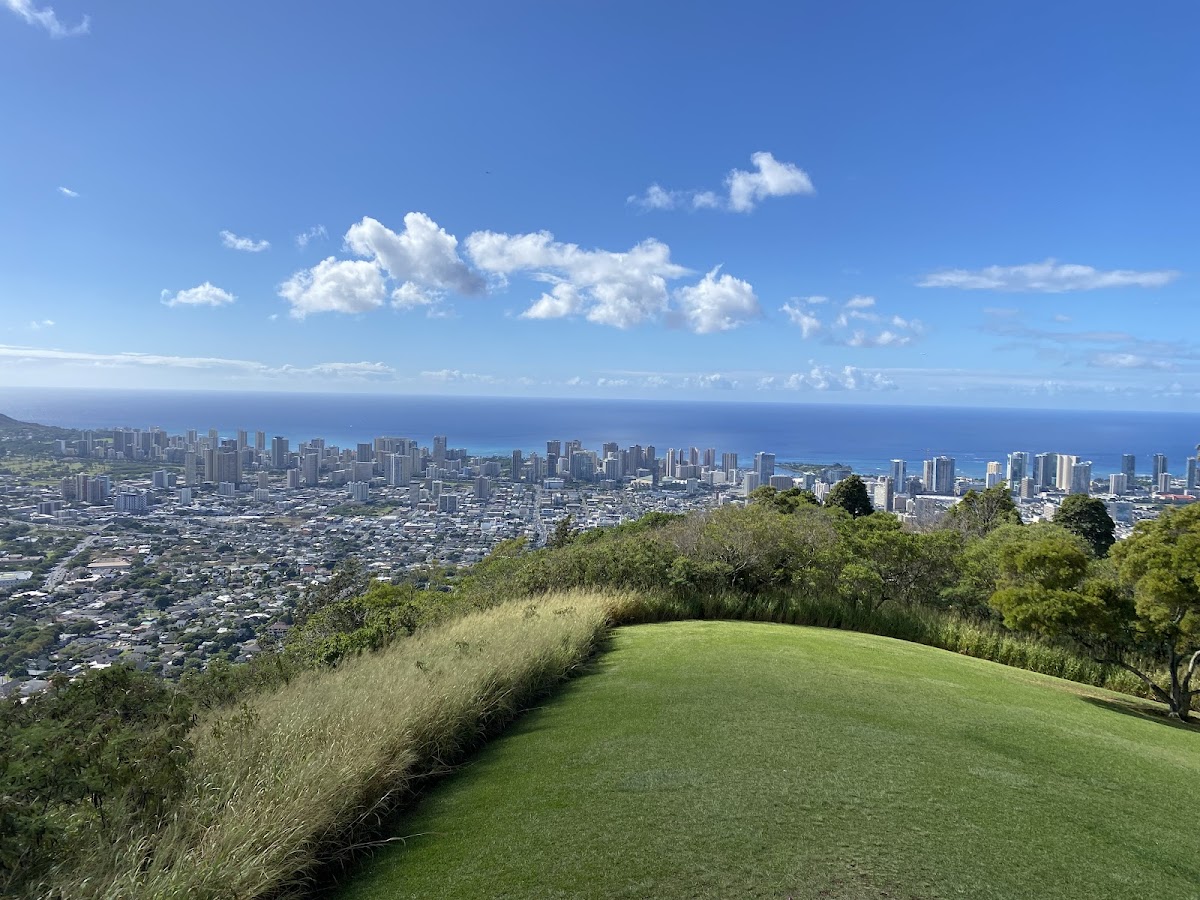 Tantalus Drive & Pu'u Ualaka'a Lookout — Downtown Honolulu, Oahu, Hawaii